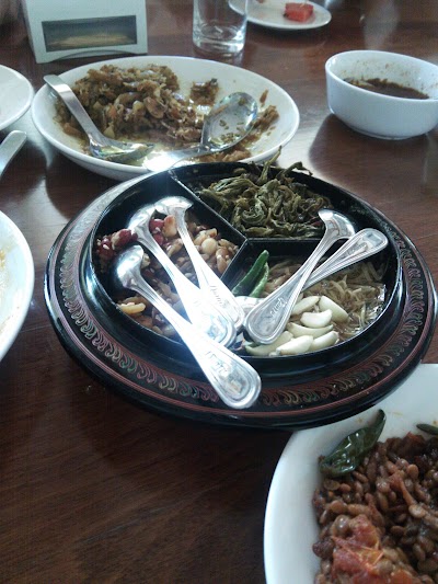 Photos of Myanmar Kitchen (Tungapuri Hotel)