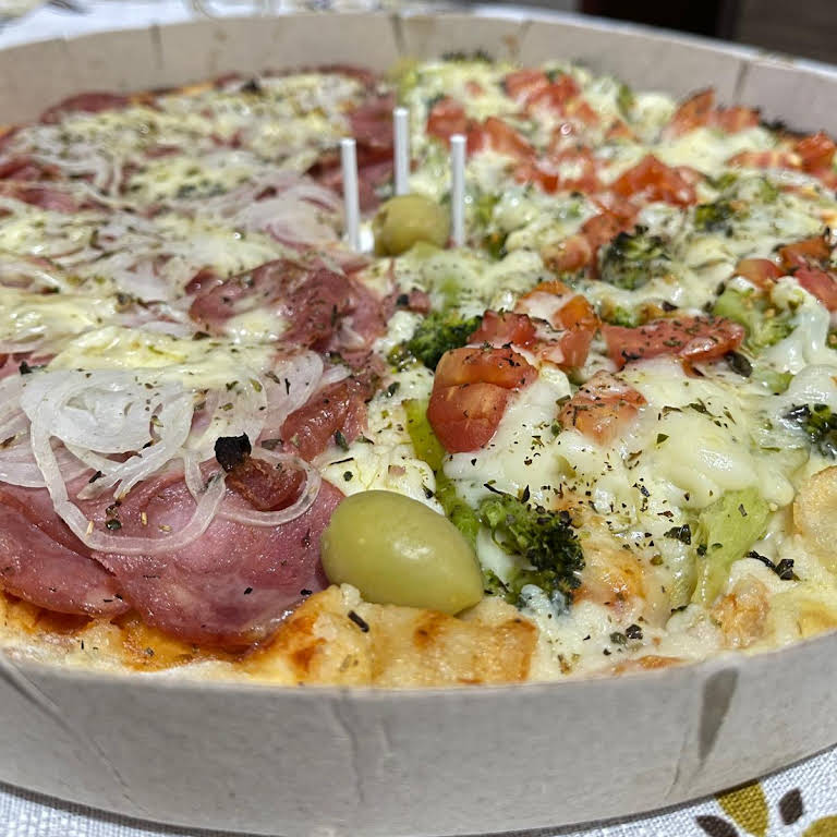 Bordas de pizza recheadas em Valinhos, SP