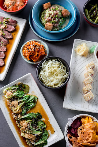 KU: Рамен Изакая Бар by null