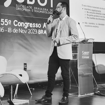 Dr. Henrique Melo Natalin - Ortopedista em Ribeirão Preto