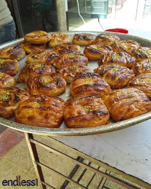 Al Emad Markets And Bakery, Author: Esraa M