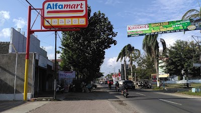 Photos of Alfamart Y312 Raya Balung