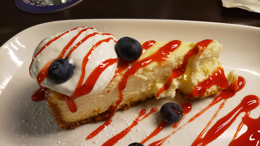 WhiteCaps Drinks + Eats - Visual
