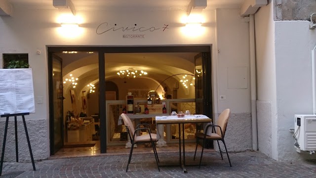 Civico 7 Salò