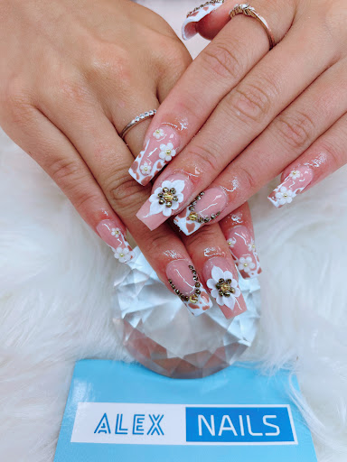 Alex Nails - Visual