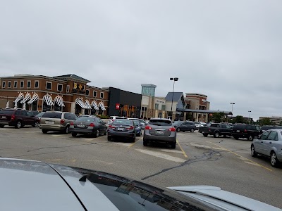 Photos of Brookfield Square