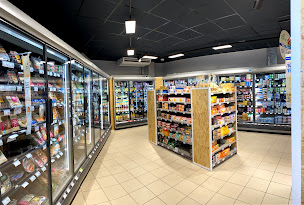 Photo n°2 de Carrefour express à Saint-Priest (Supermarché)