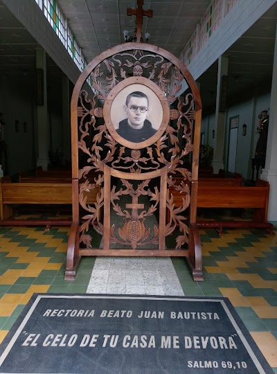 Photos of Capilla Beato Juan Bautista Vel&aacute;squez Pel&aacute;ez