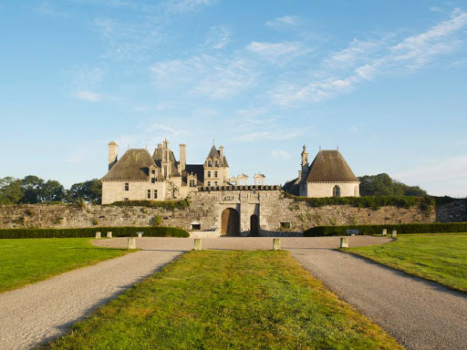 Photo de KEZEG AR MOR : Location maison avec piscine et appartements de vacances, proche de la mer, dans le Finistère, Bretagne à Plouzévédé (29440)