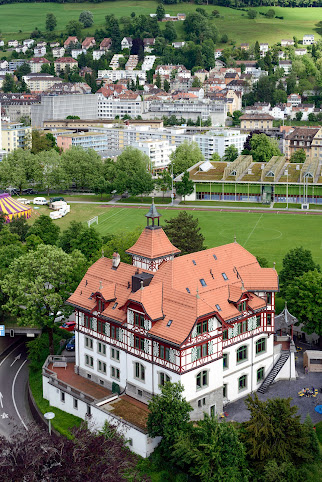 Militärkantine | Restaurant | Hotel | Café | Bar by null