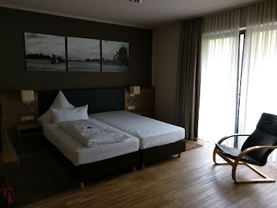 Photos of M&uuml;llers Landhotel