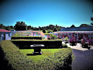 Photo n°33 de Camping 3* Le Lac des Charmilles à Torigni Les Villes (Terrain pour camping-cars)