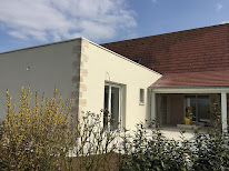 M. Correia à Sassenay