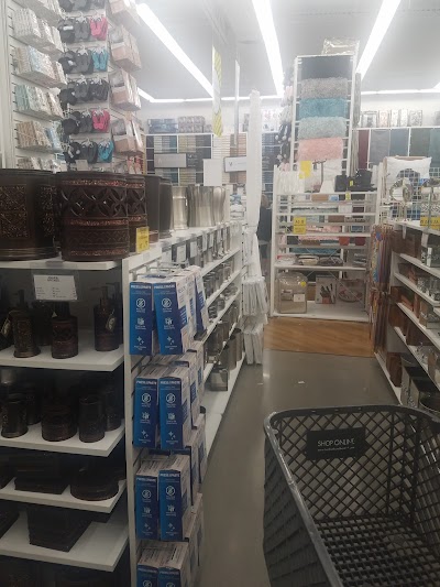 Bed Bath & Beyond