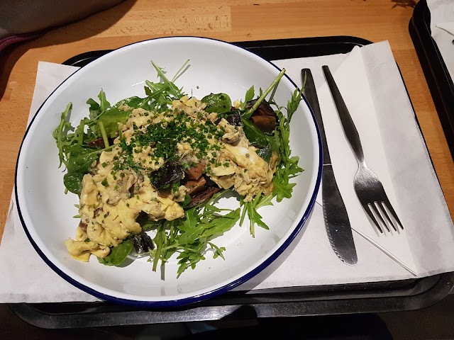 147 Deli