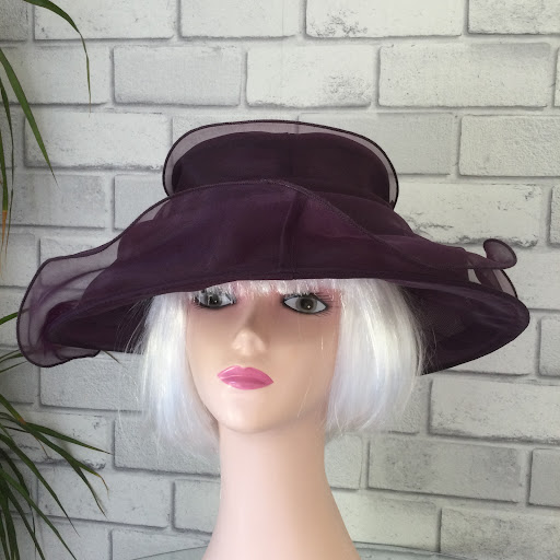 Lloyds Hats Emporium - Thumbnail