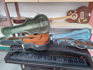 Photo n°32 de Emmaüs Elbeuf à Saint-Pierre-lès-Elbeuf (Magasin de produits d'occasion)