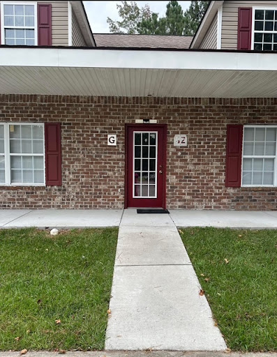 Successful Hands LLC