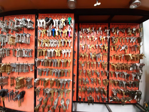 Trend Dry Cleaners & Key cutting - Thumbnail