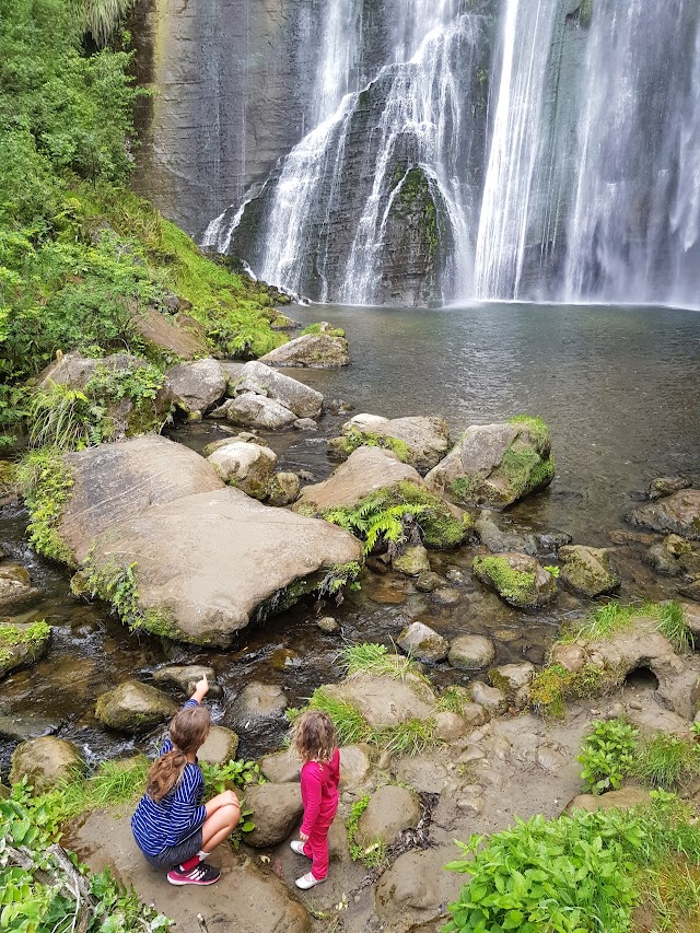 Shine Falls