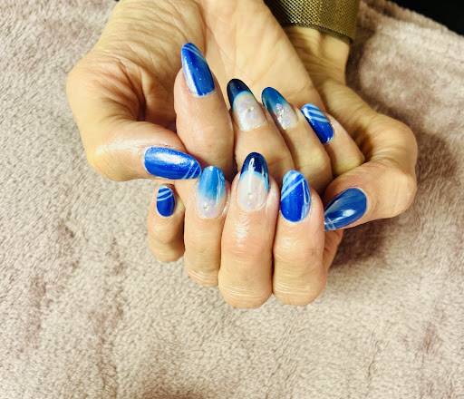 HAIR BY LEANA