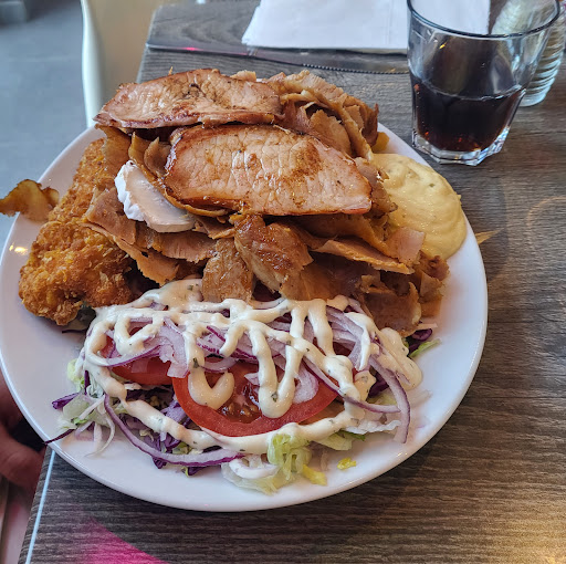 Photo 3 - CHEZ HERMES KEBAB