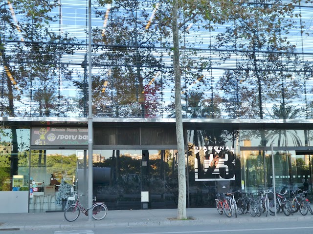 Sports Bar Italian Food Diagonal