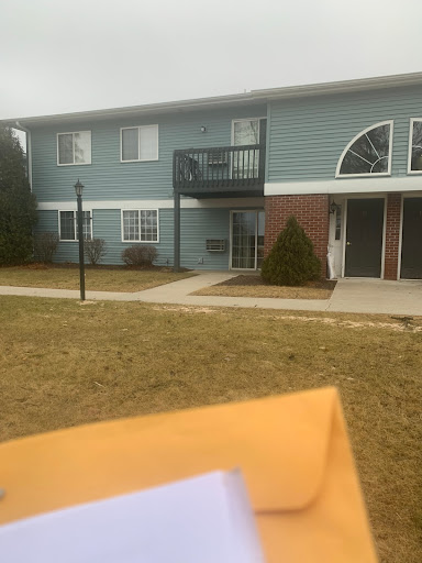 Lakeshore Apartments - Thumbnail