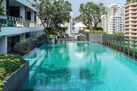 MUU Bangkok, Small Luxury Hotels of the World by null