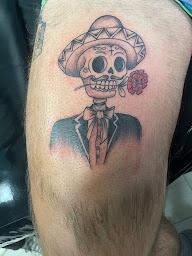 Photo n°20 de Felix Tattoo à La Penne-sur-Huveaune (Tatoueur)