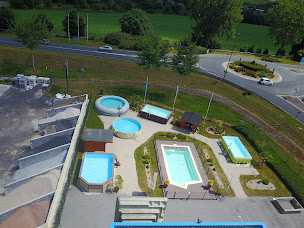 Photo n°21 de Piscines Ibiza Péronne (80) à Péronne (Service de réparation de piscines)