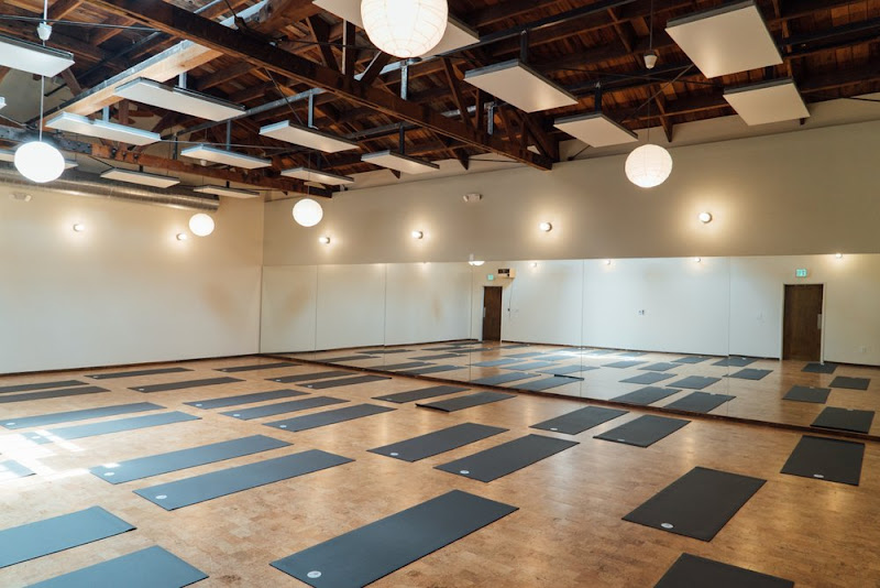 North Ray Yoga - Echo Park