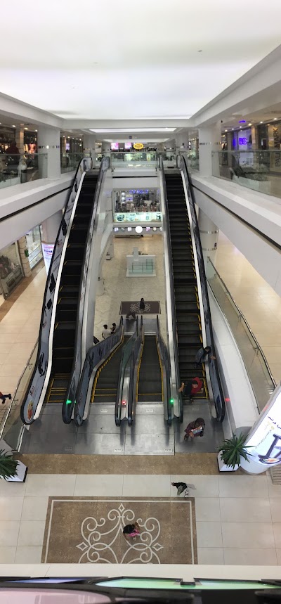 Photos of Aftab Derakhshan Shopping Center