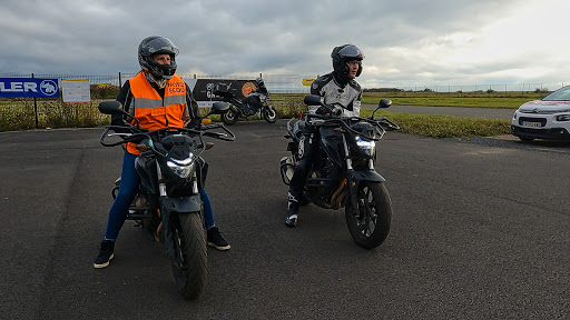 Photo de Viking Auto Moto Ecole à Douvres (01500)