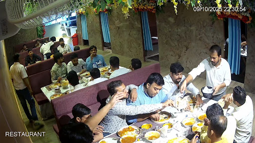 1️⃣ 🍽️ Guests enjoying every bite — great service by Manish! ✨ post image