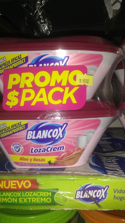 Photos of Supermercado V&iacute;veres Las Palmeras