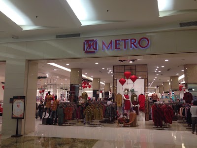 Photos of METRO