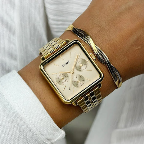 JULIEN D'ORCEL by null