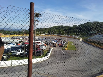 Newport Speedway