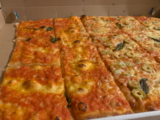 Gionni's Pizza - Thumbnail