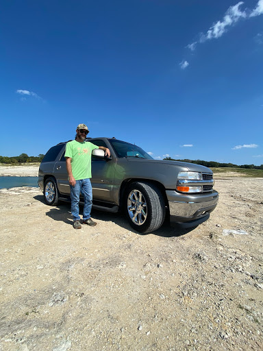 McNutt Auto Ranch - Visual