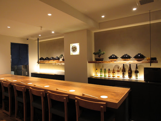 とんかつ今井 北新地店 interior