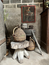 Photo n°3 de Gregory Weiss à Valençay (Magasin d'antiquités)