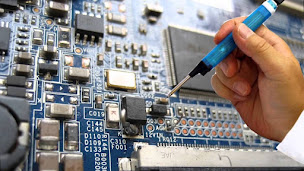 Photo n°16 de Réparateur d'ordinateur téléphone tablette ... à Blaye (Magasin de téléphonie mobile)