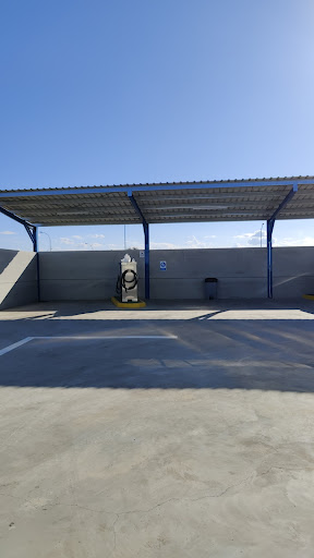 Petrocar , Gasolinera y Lavaderos de vehículos Gallery - Spain