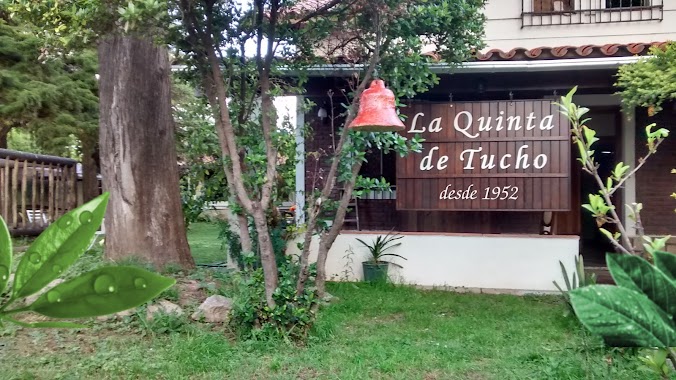 La Quinta de Tucho, Author: envios voluminosos