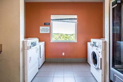 Photos of Motel 6 Pittsburgh - Cranberry