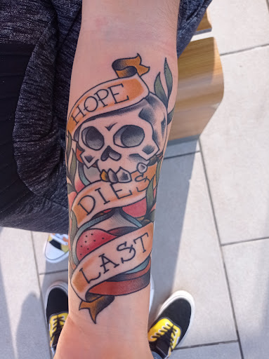 Hostile Tattoo Studio Feltre - Thumbnail