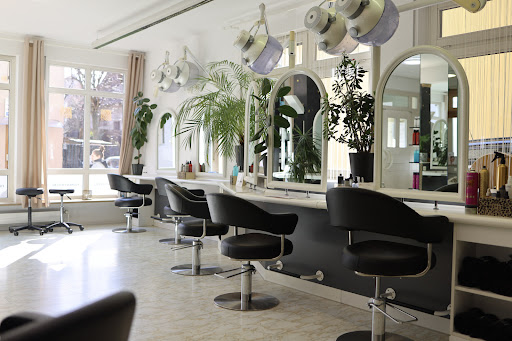 Keskin Haarinstitut | Friseur & Beauty | Haarersatz | Perücke | Pigmentierung - Thumbnail