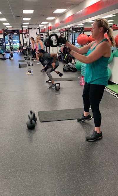 Peak Fitness and Performance | Youth Sports Performance & Adult Fitness gym in Pineville, Louisiana offering HIIT Group Fitness Classes; Small Group Personal Training; Athlete Speed, Strength, and Agility Training, and Weight Loss Nutrition